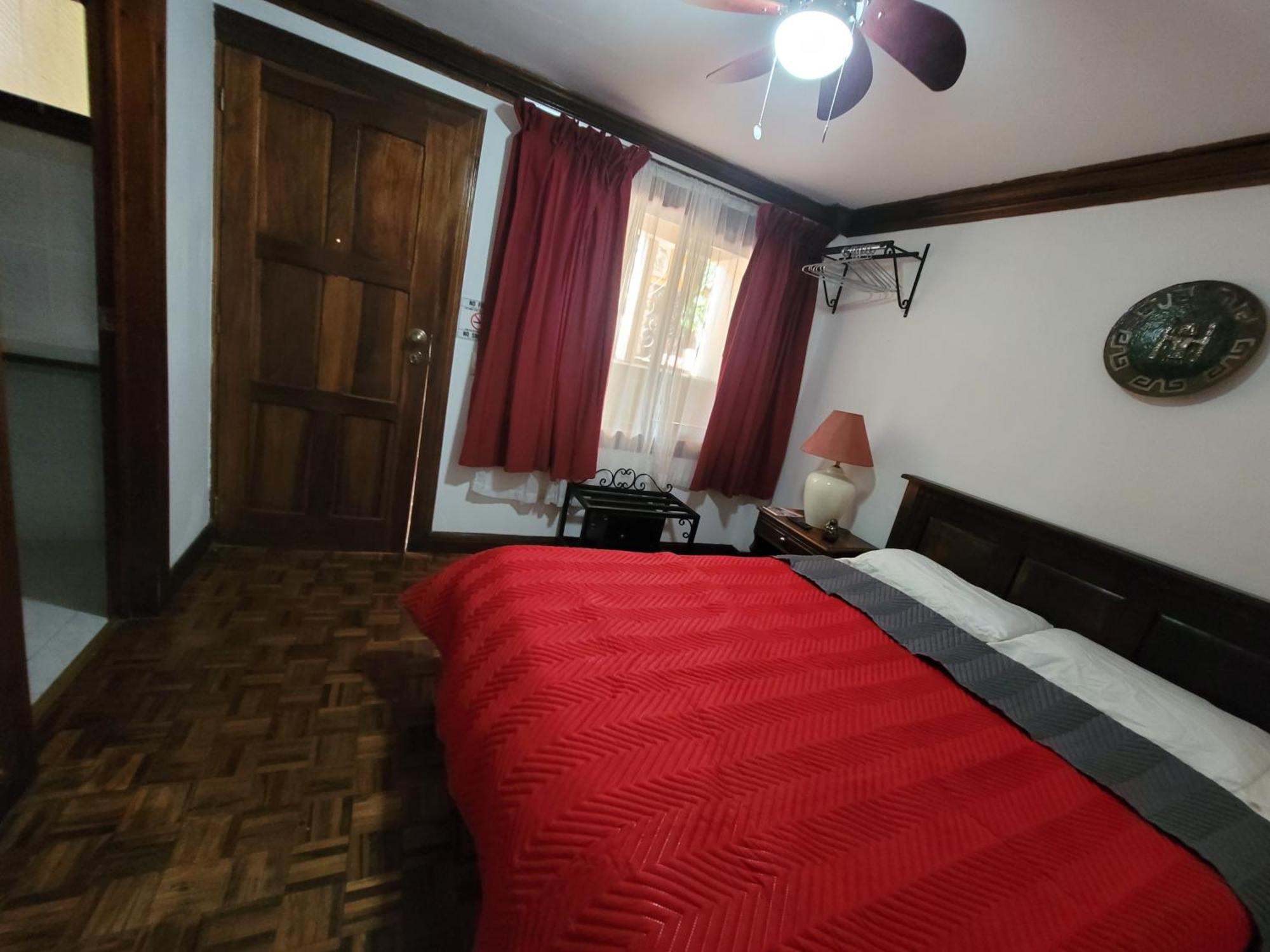 Whiskey Barrel Hotel San José Eksteriør billede